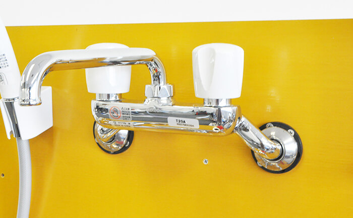 壁付けツーホールタイプの交換方法